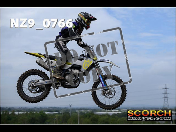 Experts-123