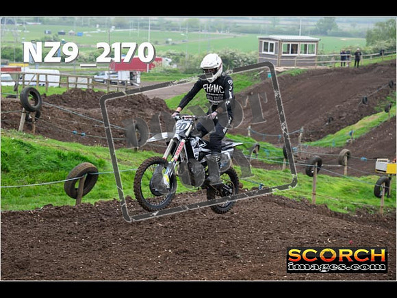 Thur 02 May-053