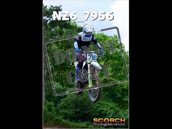 Experts-122