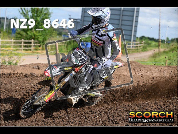 Thur27Jun-009