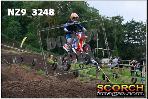 Experts-030