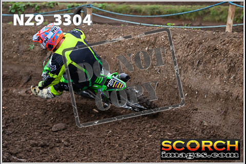 Experts-084