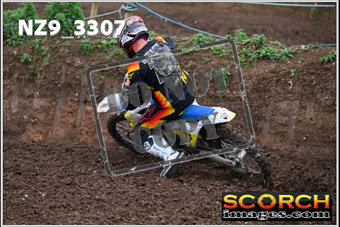 Experts-087