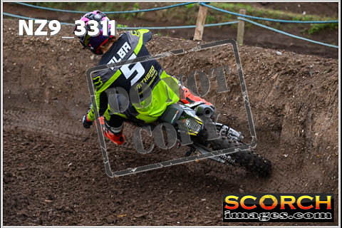 Experts-091