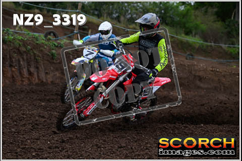 Experts-098