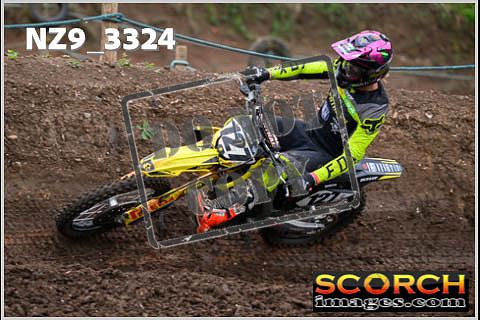 Experts-103