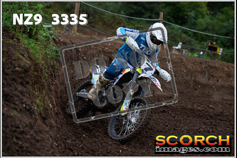 Experts-112