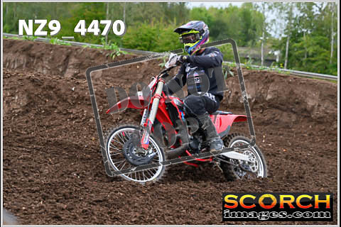 Apex 04-Oct-004