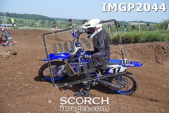 IMGP2044