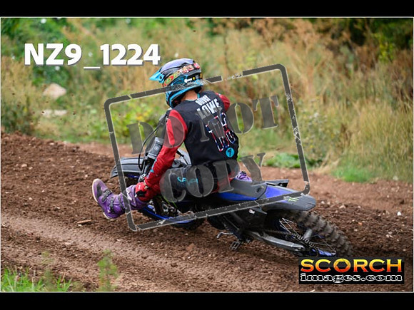 Experts-103