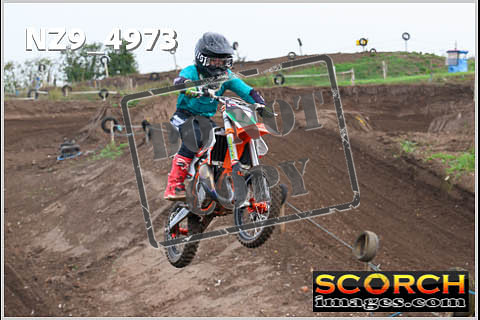 Youth-081