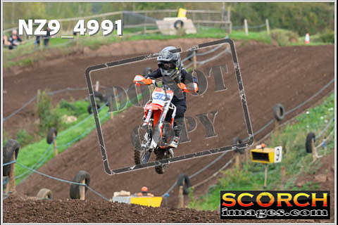 Youth-098
