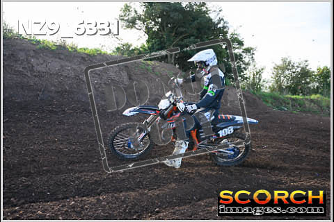 Experts-025