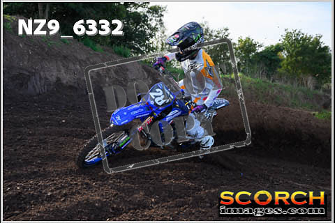 Experts-026