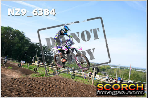 Experts-071