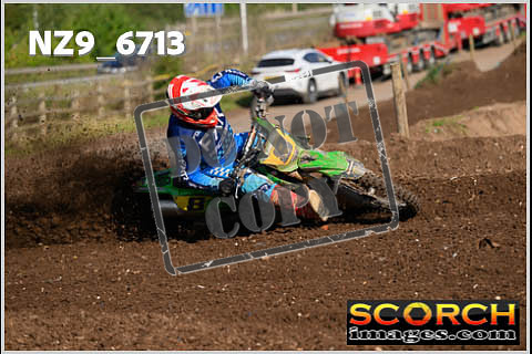 Experts-087