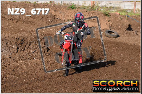 Experts-091