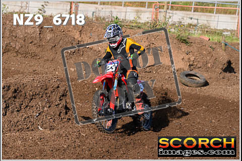 Experts-092