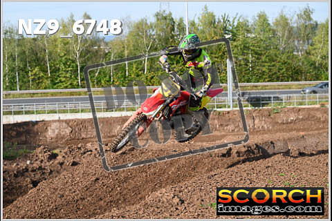 Experts-120