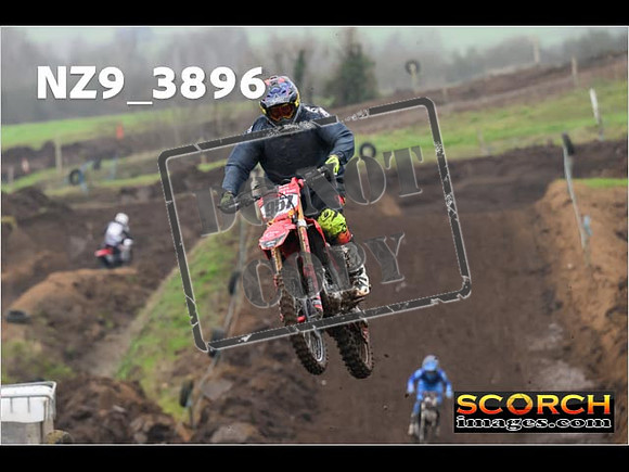 Experts-090