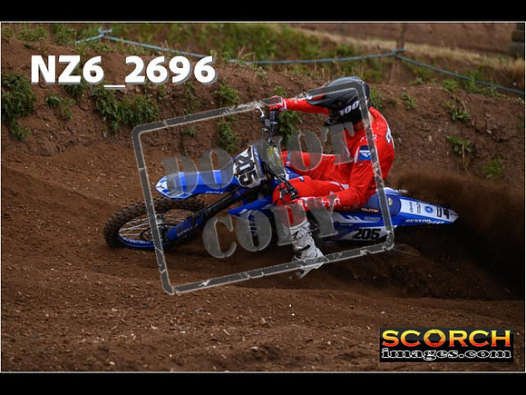 Experts-090
