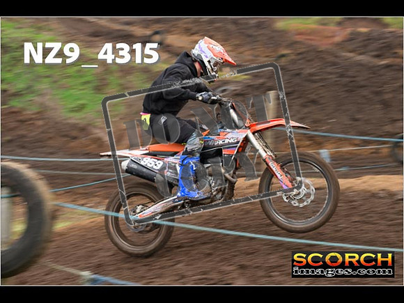 Experts-163