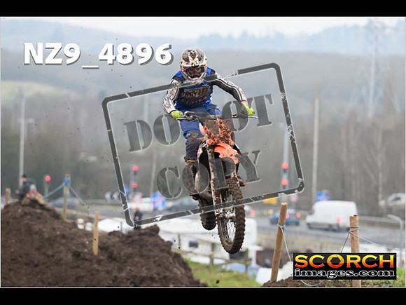 Experts-369