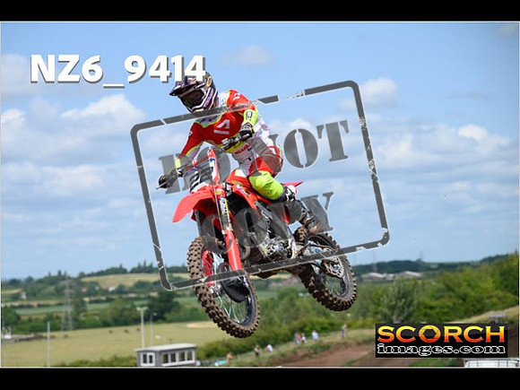 Experts-186