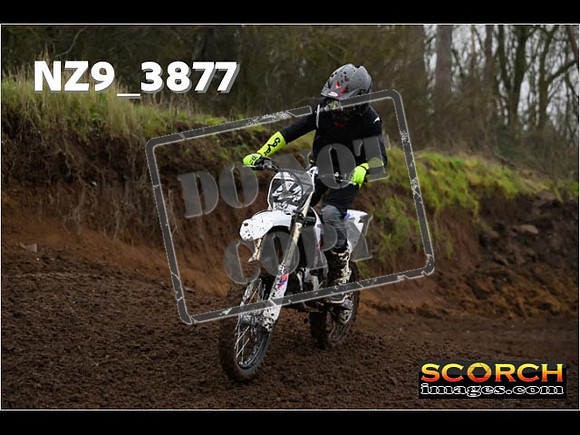 Experts-072