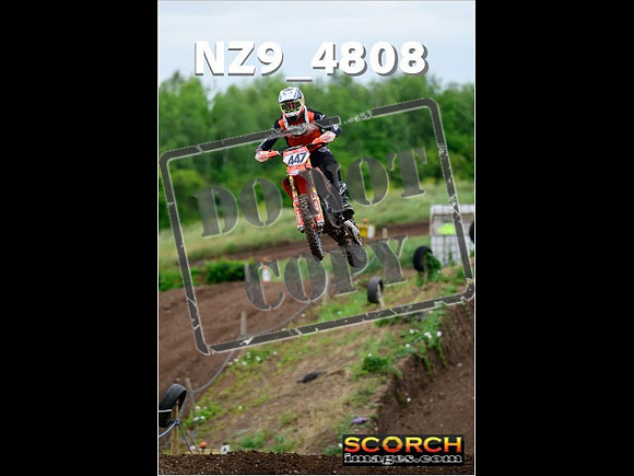 Experts-102