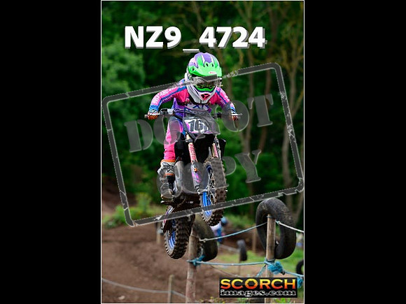 Youth-087