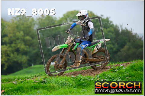 Experts-051