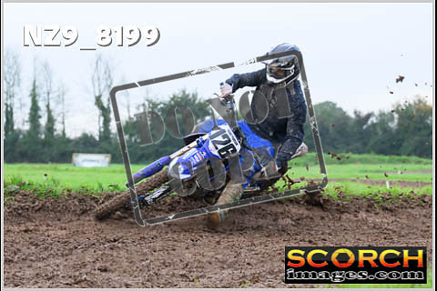 Experts-071