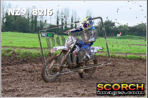 Experts-086