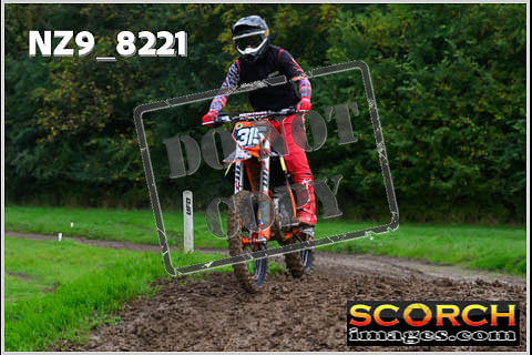 Experts-090