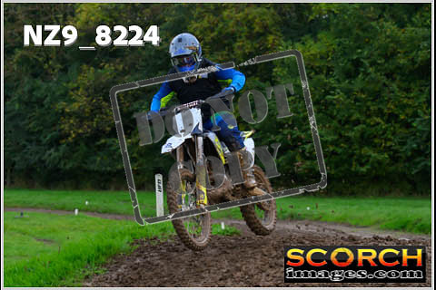 Experts-093