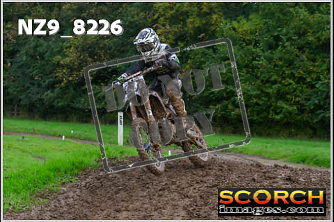 Experts-095
