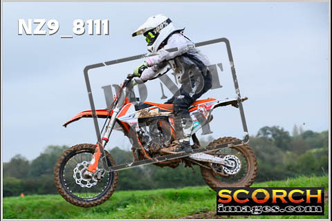 85's-005