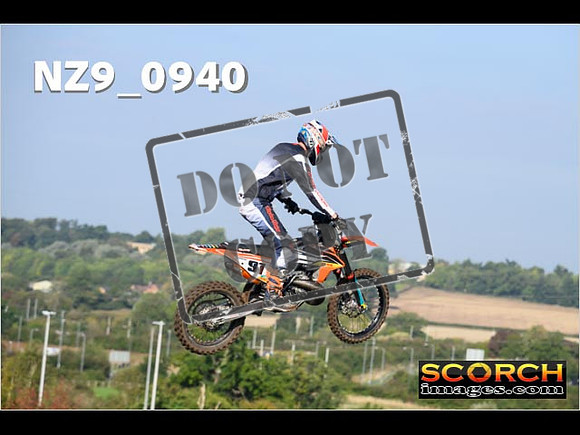 Experts-148