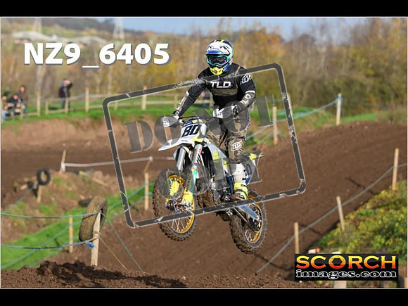 Experts-020