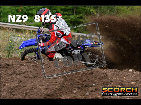 Experts-075