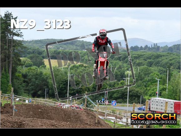 Thur04Jul-013