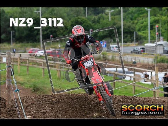 Thur04Jul-003