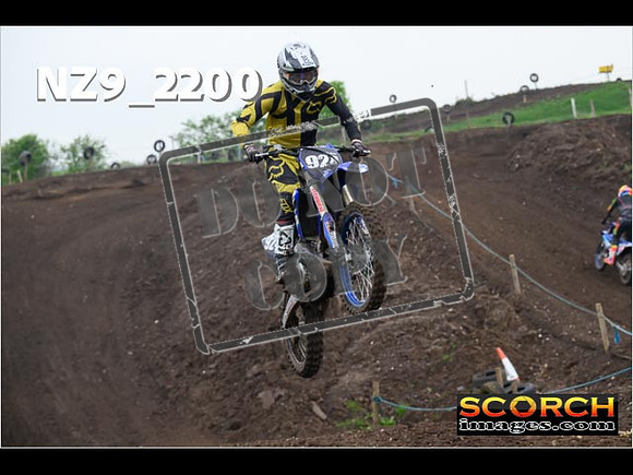 Thur 02 May-083