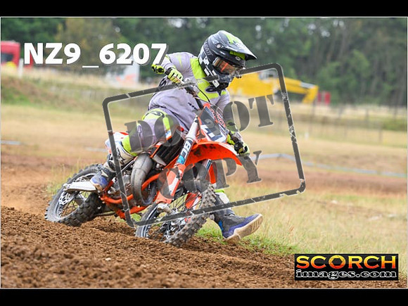 85's-082