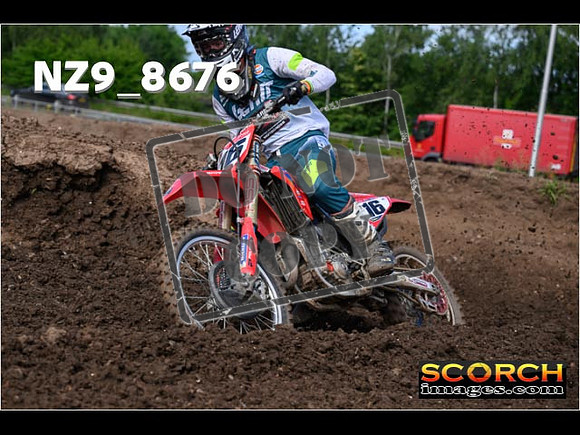 Thur27Jun-037