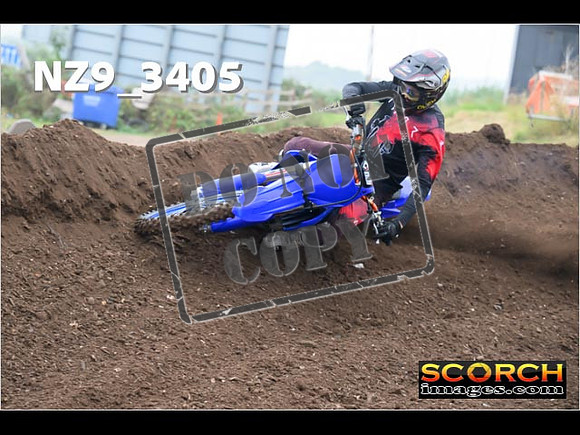 Experts-064