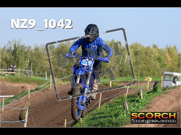 IntersBlue-075
