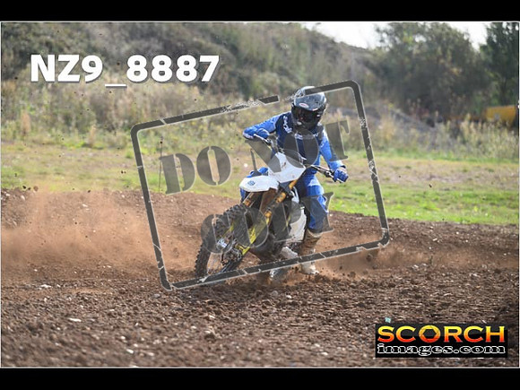 Experts-092