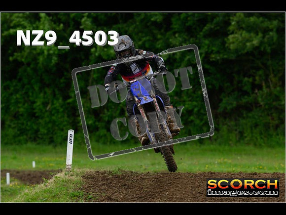 Experts-220